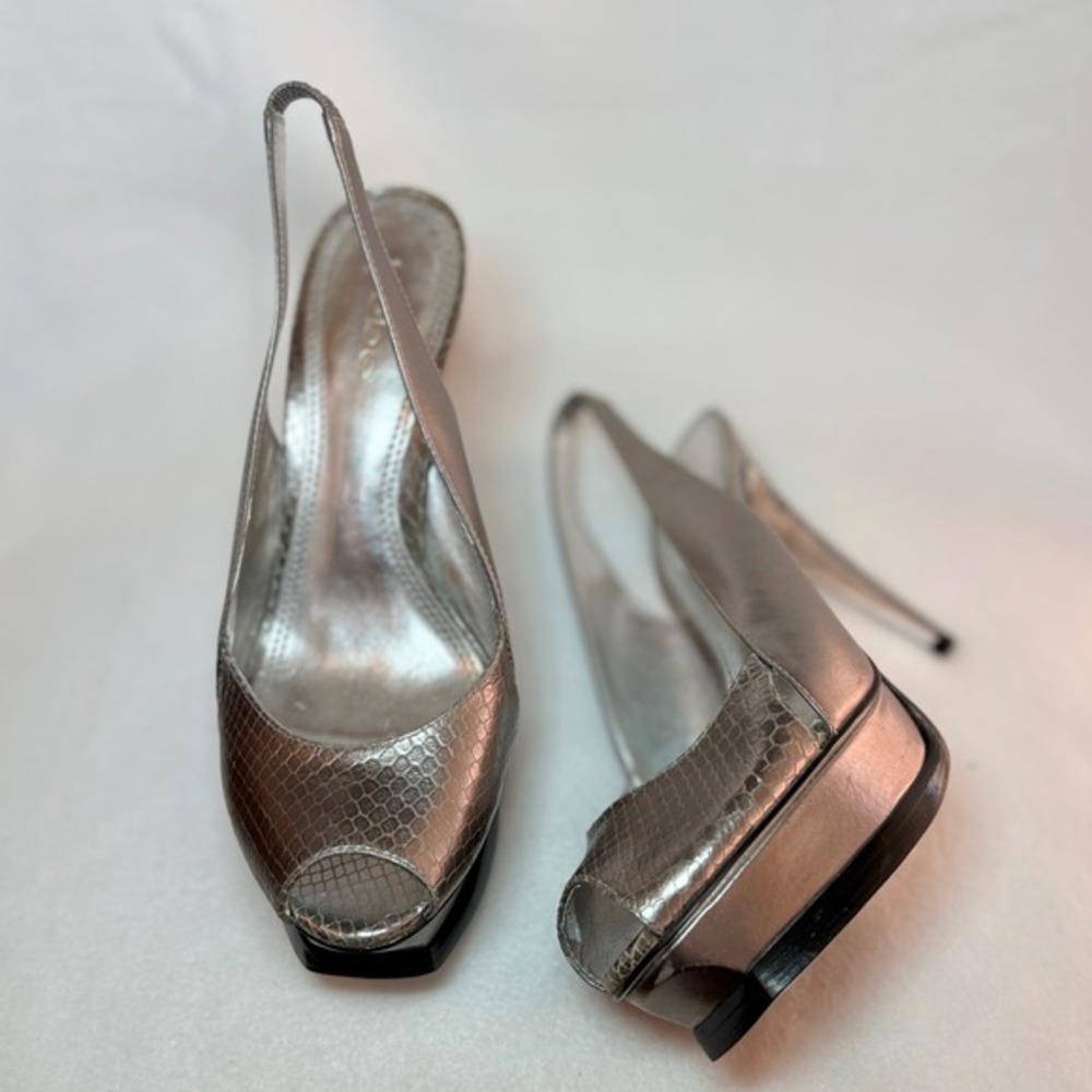 Bebe Silver Metallic Snakeskin Platform Peep Toe Slingback Stiletto Heels 8B